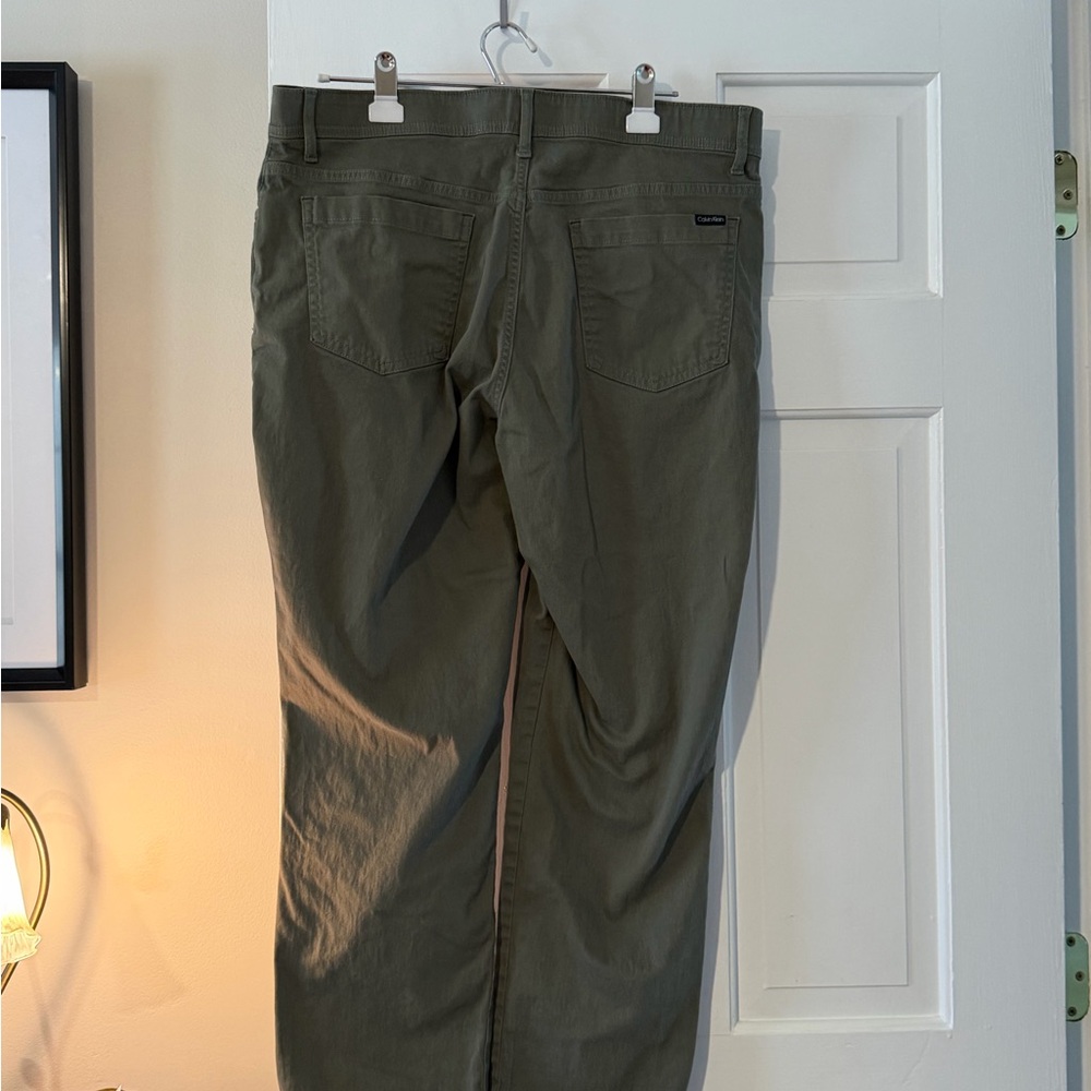 Calvin Klein Men’s Slim Fit Stretch Pants 36x30 Olive Green - Picture 2 of 7